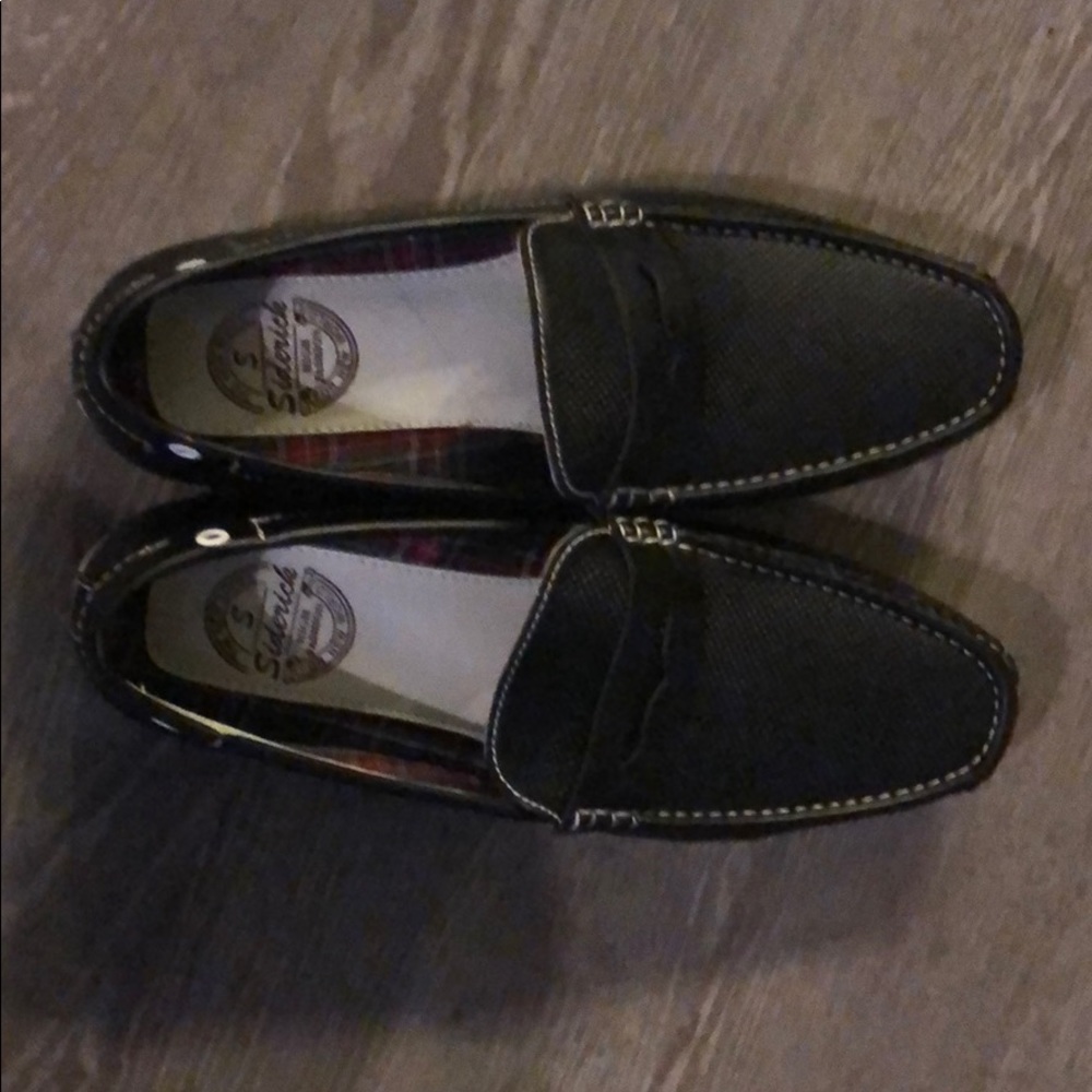 Black loafers, great for casual or dressy